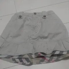 BURBERRY　ベージュ フリル付きスカート　110
