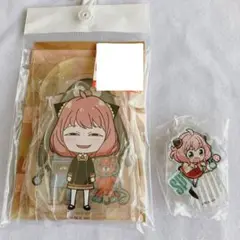 SPY×FAMILY スパイファミリー　アーニャ　しまむら　アクリルスタンド