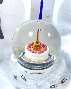 ルクルーゼ スノードーム エッフェル塔 ケーキ 非売品スノーグローブ　ノベルティのサムネイル