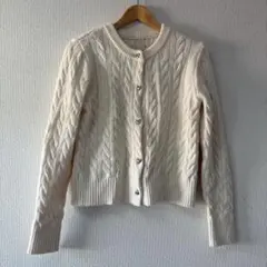 アイボリー ケーブル編み カーディガン