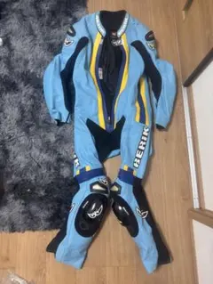 BERIK レーシングスーツのサムネイル