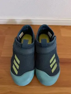 Item thumbnail for item 231c27ff-2d89-474c-a421-9717c635cadf