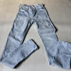 Hollister スキニーデニム W24 L29のサムネイル