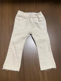 ザラキッズ　ホワイトフレアデニム