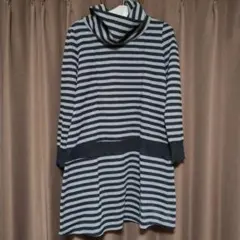 マタニティ・授乳服　グレーと黒のストライプハイネックワンピース