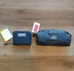 最終お値下げ新品レピピアルマリオ シリコンロゴウォレット&ペンポーチ 2点セット