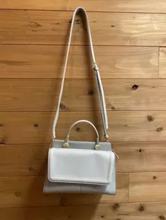 ダイアナ　ライトグレー ショルダーバッグ 合成皮革