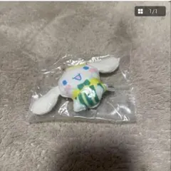 サンリオ　パフェマスコット　ぬいぐるみ　ガチャガチャ　シナモロール　シナモン