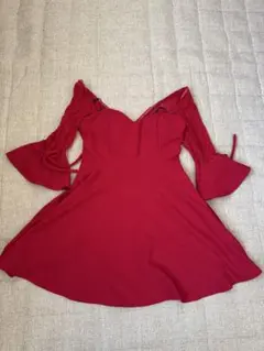 赤いオフショルダーパーティードレス M