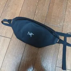 ARC'TERYX GRANVILLE CROSSBODY BAG