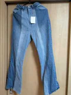 パネルデニムフレアパンツ Mサイズのサムネイル