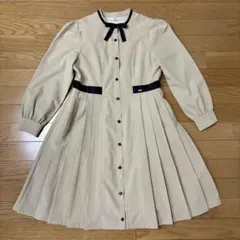 mezzo piano junior ベージュ ワンピース　長袖　M(150)