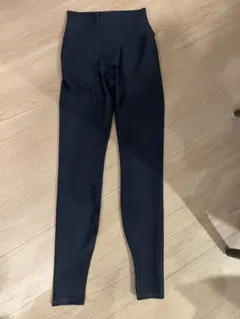Alo Yoga ボトムス ストレッチ タイツ アロー ピラティス ジム ヨガ 