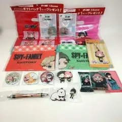 SPY×FAMILY 缶バッジ ポストカード キーホルダー 購入特典 - メルカリ