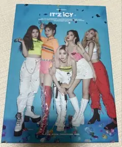 ITZY IT'Z ICY CD アルバムのサムネイル