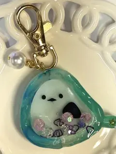 レジン　シャカシャカ　シマエナガ　ハンドメイド