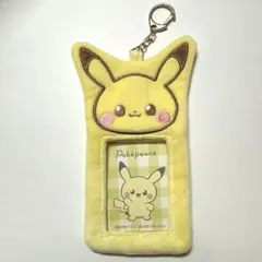 ポケモン トレカケース ふわふわフォトホルダー　ピカチュウ