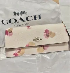 新品！　coach 長財布