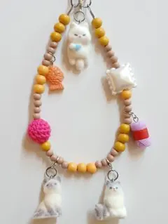 ハンドメイド ビーズストラップ ☆ねこの幸せ