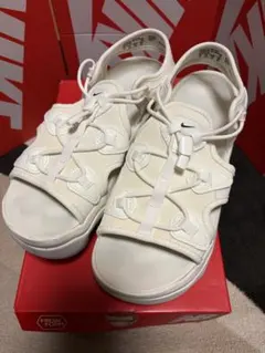 ナイキ エアマックスココ