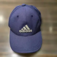 adidas ネイビー キャップ