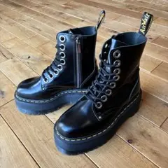 2026年最新】dr martens jadon maxの人気アイテム - メルカリ
