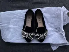 【美品】miu miu ブラック フラットシューズ　ベロア