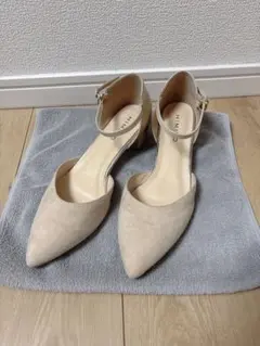HIMIKO セパレートパンプス アンクルストラップ ベージュのサムネイル