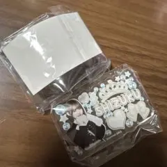 みてコレ！ ME:I 飯田栞月 SHIZUKU ガチャガチャ カプセルトイ