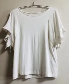 GU フリルスリーブT(半袖)