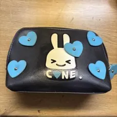 CUNE 激レア青いハートポーチのサムネイル