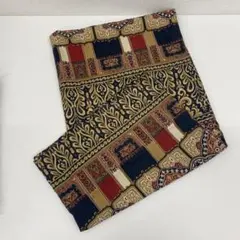 ● エスニック柄　ヴィンテージ調　マルチカバー　クロス　約135cm 現状品