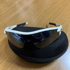 Oakley スポーツサングラス ホワイトフレーム