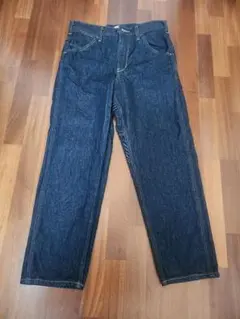 ユニクロ　UNIQLO　ワイドフィットテーパードジーンズ　UNIQLO U