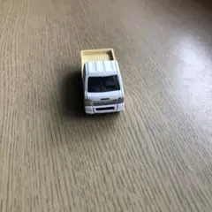 トミカ スズキ　キャリー軽トラ　絶版品