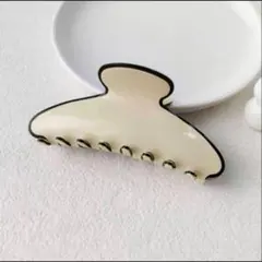 ホワイト バンスクリップ ヘアクリップ アレンジ 髪留め シンプル トレンド