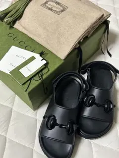 2026年最新】gucci ラバー サンダルの人気アイテム - メルカリ