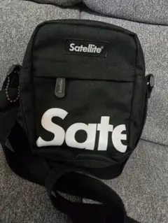 Satellite サコッシュ ショルダーバッグ ブラックのサムネイル