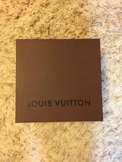 ルイビトンの空箱です〜(^o^)/