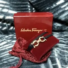 さ*ら様 【箱·袋付き】Salvatore Ferragamoガンチーニ バング - メルカリ