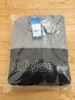 50%以上OFF アディダス パーカー