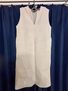 【匿名配送】GLACIER アイボリー ノースリーブ ロングワンピース L