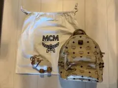 MCM 배낭 스터드 포함 동물 매력이있는 비세토스