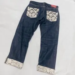 CUNE キューン　デニムパンツ　ごちゃごちゃうさぎペイント ジーパン ジーンズ