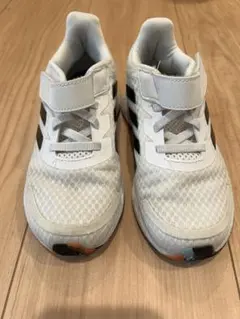 （値下げ対応、セット販売可能） adidas キッズシューズ ホワイト