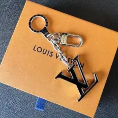 2026年最新】ルイヴィトン ポルトクレイニシャルの人気アイテム - メルカリ