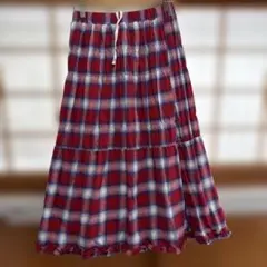 冬物処分❗️ サマンサモスモス　赤チェックのシャーリングスカート　フリル付き