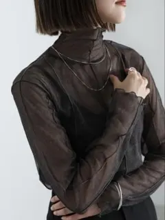 select moca ハイネックシアーリンキングメロートップス