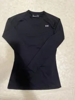 Under Armour HeatGear 黒 長袖 コンプレッションシャツ