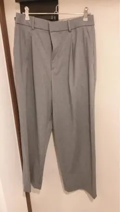 ♡超美品 UNIQLO タックワイドパンツ♡